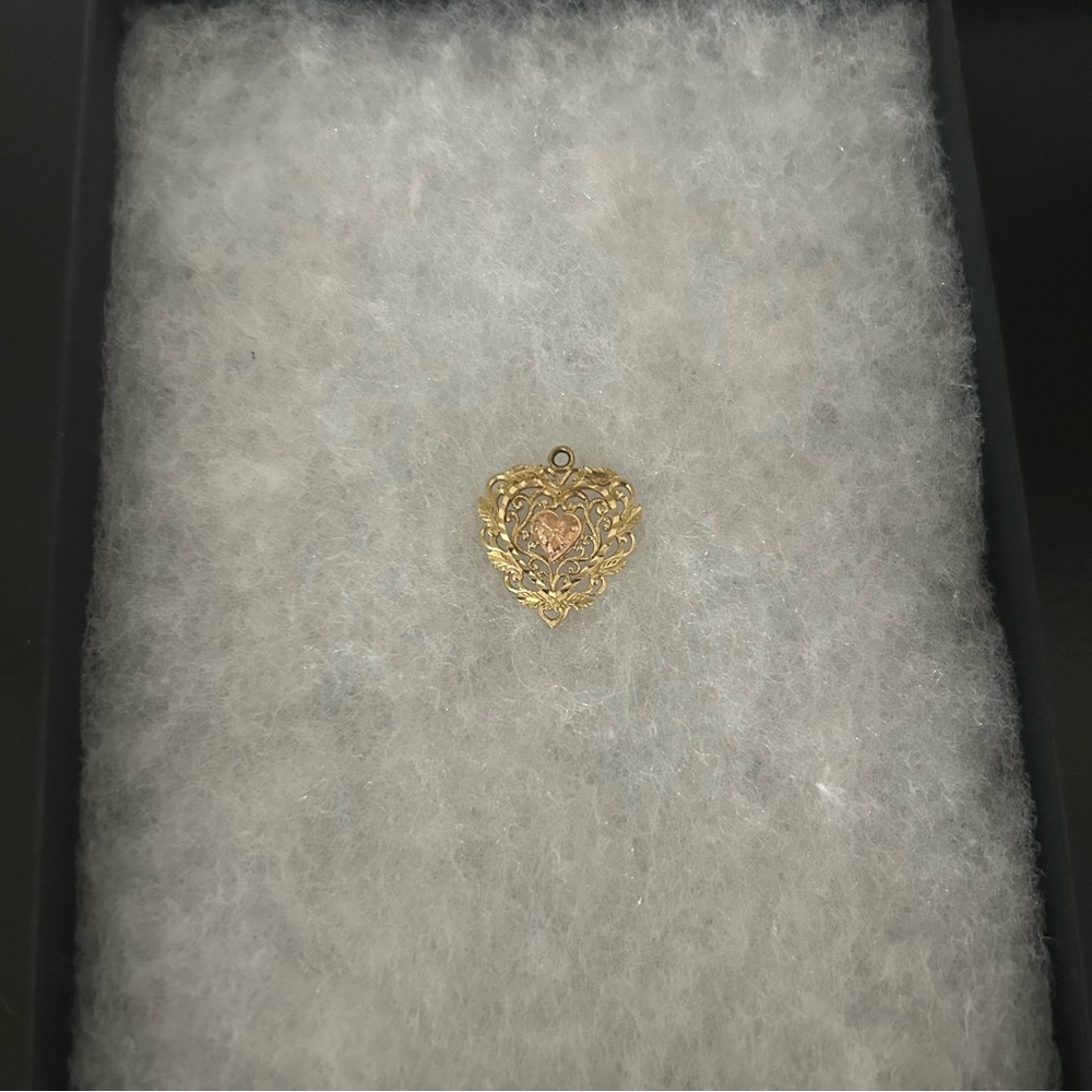 14K 2-tone Gold Filigree Heart Pendant Charm